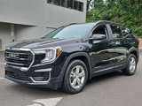 Used 2022 GMC Terrain SLE w/ Driver Convenience Package image 3
