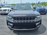 Used 2023 Jeep Grand Cherokee Limited image 2