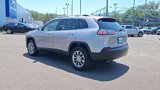 Used 2019 Jeep Cherokee Latitude Plus w/ Cold Weather Group image 6