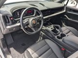 Used 2024 Porsche Cayenne image 4