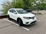 Used 2016 Nissan Rogue S w/ S Family Package image 3