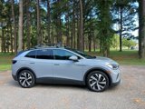 Used 2021 Volkswagen ID.4 Pro S w/ Gradient Package image 2