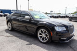 Used 2019 Chrysler 300 C w/ Safetytec Plus Group image 3