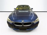 Used 2018 BMW 320i xDrive Sedan image 2