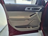 Used 2014 Ford Explorer XLT w/ Equipment Group 202A image 4