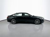 New 2025 Lexus ES 300h w/ Premium Package image 4