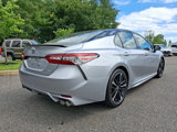 Used 2018 Toyota Camry XSE image 6