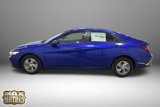 New 2025 Hyundai Elantra SE image 5