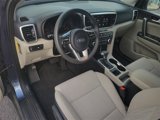 Used 2022 Kia Sportage LX image 3