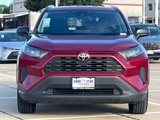 Used 2021 Toyota RAV4 LE image 3