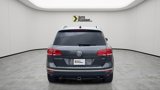 Used 2016 Volkswagen Touareg TDI image 6