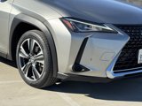 Certified 2022 Lexus UX 250h image 4