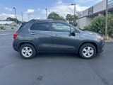 Used 2020 Chevrolet Trax LT w/ LT Convenience Package image 2