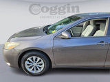 Used 2015 Toyota Camry LE image 2