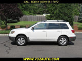 Used 2004 Mitsubishi Outlander LS image 2