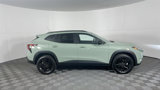 New 2025 Chevrolet Trax ACTIV image 3