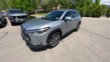 Used 2022 Toyota Corolla Cross XLE image 4