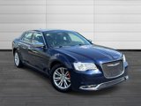 Used 2017 Chrysler 300 C image 2