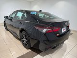 Used 2023 Toyota Camry SE image 3