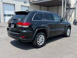 Used 2021 Jeep Grand Cherokee Laredo image 3