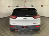 Used 2017 Jeep Cherokee Trailhawk image 5