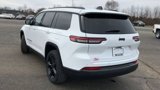 Used 2023 Jeep Grand Cherokee L Laredo image 6