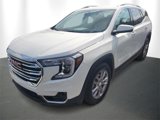 Used 2024 GMC Terrain SLT image 2