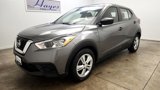 Used 2020 Nissan Kicks S image 3