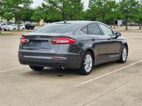 Used 2020 Ford Fusion SE image 5