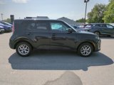 Used 2023 Kia Soul LX w/ LX Technology Package image 2