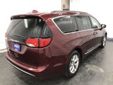 Used 2017 Chrysler Pacifica Touring-L w/ Tire & Wheel Group image 4