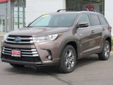 Used 2019 Toyota Highlander Limited Platinum image 2