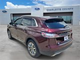 Used 2019 Lincoln Nautilus Select image 3