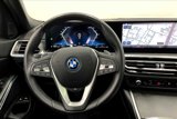 Used 2024 BMW 330e image 5