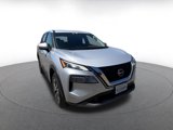 Used 2023 Nissan Rogue SV image 3