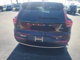 Used 2020 Volvo XC40 T5 Momentum image 5