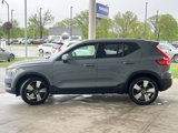 Used 2020 Volvo XC40 T5 Momentum image 4