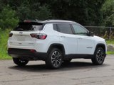 Used 2022 Jeep Compass Limited image 3