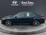 Used 2018 Toyota Camry SE image 2