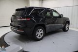 Used 2023 Jeep Grand Cherokee Limited image 4