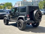 Used 2017 Jeep Wrangler Unlimited Rubicon image 5