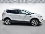 Used 2017 Ford Escape Titanium image 4