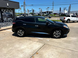 Used 2016 Nissan Murano S image 2