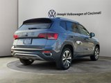 Used 2024 Volkswagen Taos SE image 5