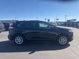 Used 2023 Ford Edge SEL image 2