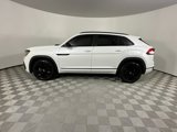 Used 2023 Volkswagen Atlas Cross Sport SEL R-Line image 2