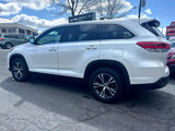 Used 2019 Toyota Highlander Plus image 3