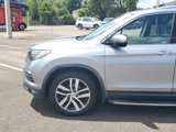 Certified 2018 Honda Pilot Touring image 2