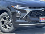 New 2025 Chevrolet Trax LT w/ LT Convenience Package image 3