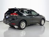 Used 2017 Nissan Rogue SV image 6